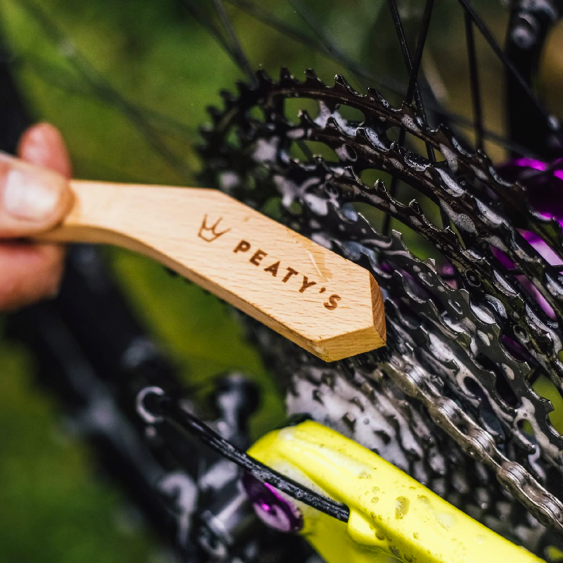 ΒΟΥΡΤΣΑ ΚΑΘΑΡΙΣΜΟΥ ΜΕΤΑΔΟΣΗΣ ΤΗΣ PEATY'S DRIVETRAIN BRUSH Βούρτσα καθαρισμού κιβωτίου ταχυτήτων