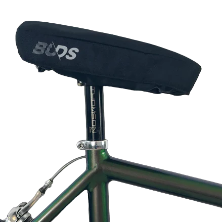 BUDS SADDLE PROTECT Προστατευτικό κάλυμμα με επένδυση για σέλες ποδηλάτων δρόμου / ορεινής ποδηλασίας Μαύρο