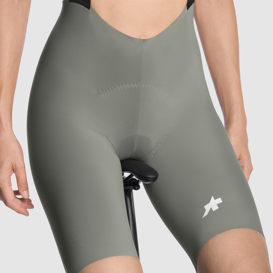 ASSOS DYORA R S11 Γυναικείο χακί Bibshort