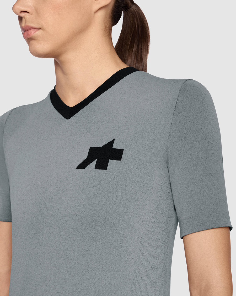 ASSOS TACTICA TECH T5 Γυναικείο κοντομάνικο Jersey Γκρι