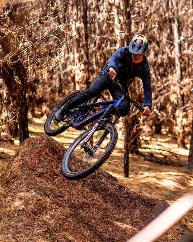 DHARCO ATHER Pants Black