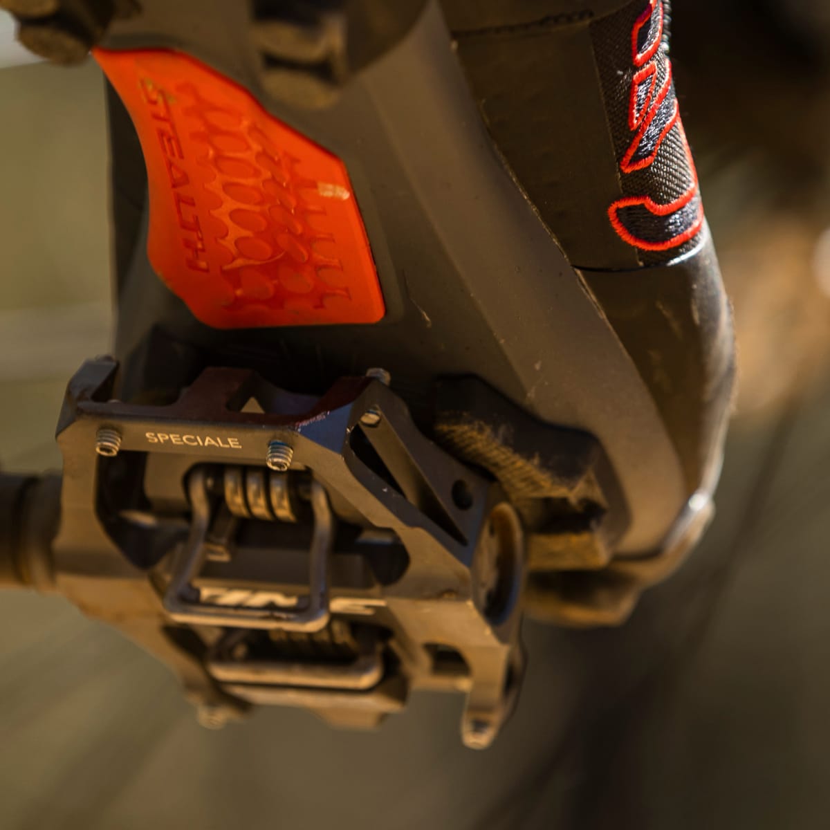 ADIDAS FIVE TEN KESTREL BOA MTB Παπούτσια Μαύρο/κόκκινο 2025