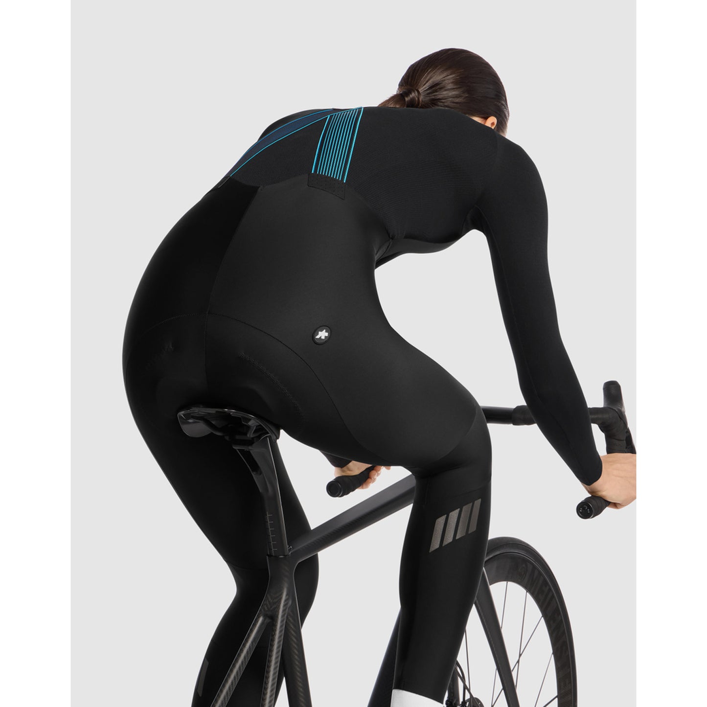 ASSOS DYORA R S11 Γυναικεία μαύρη σειρά Bib Tight
