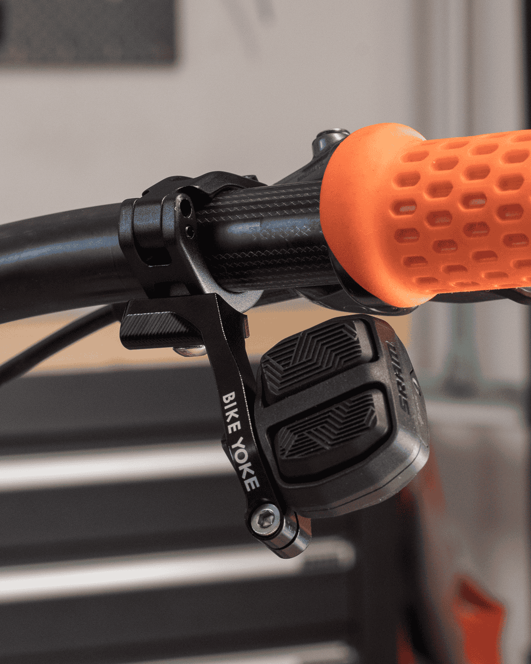 BIKEYOKE PODDY EV κολάρο για SRAM AXS POD δεξί μοχλό ταχυτήτων