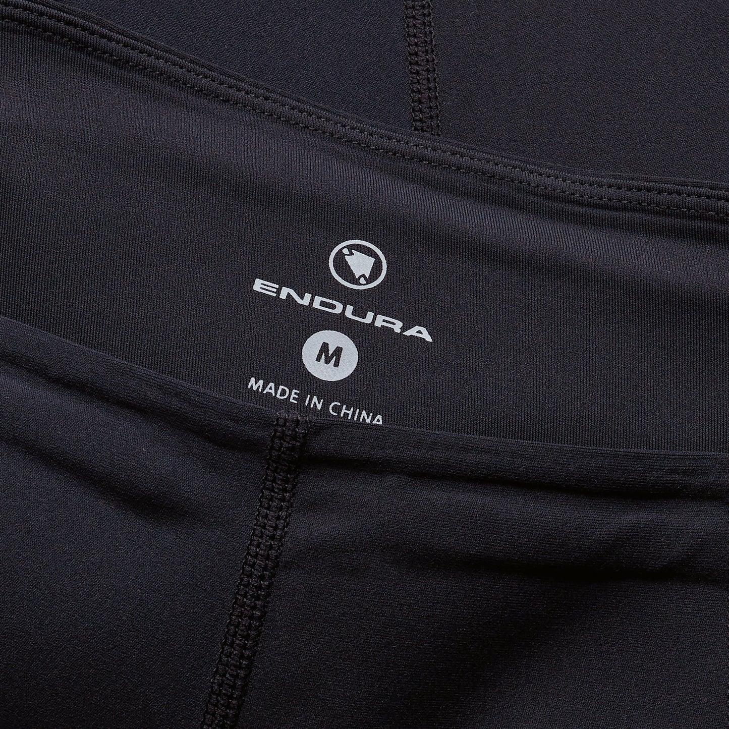 ENDURA LOOP Short Black 2025