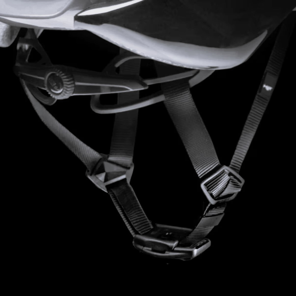 MET MANTA MIPS Road Helmet Black 2025