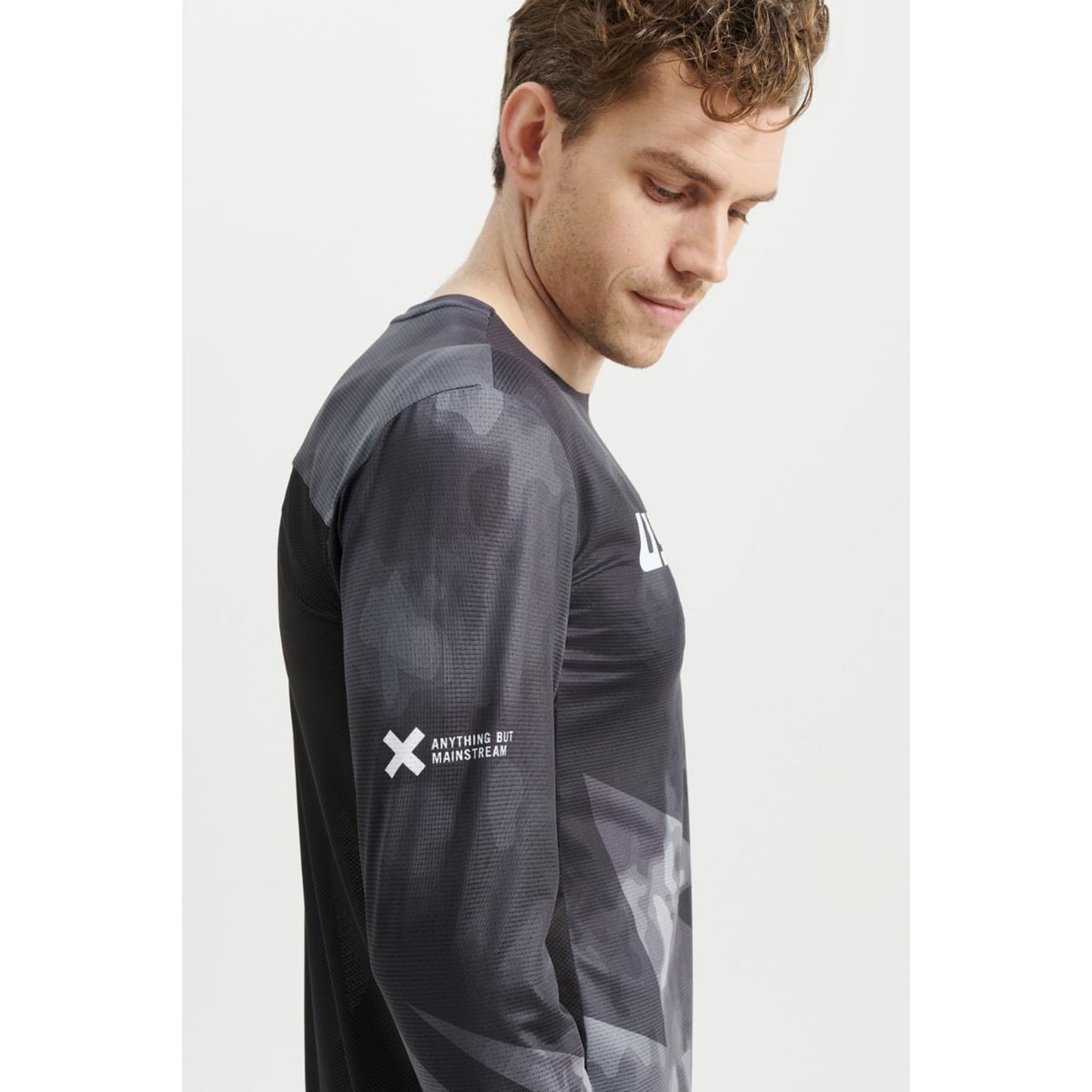 USWE LUFTIG MTB Μακρυμάνικο Jersey Μαύρο
