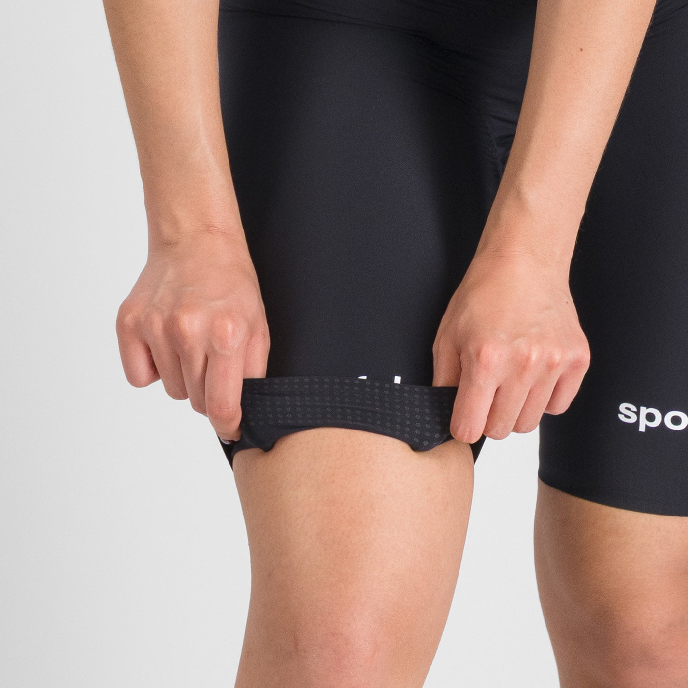 Γυναικείο SPORTFUL G-SUIT κοντομάνικο μαύρο/λευκό