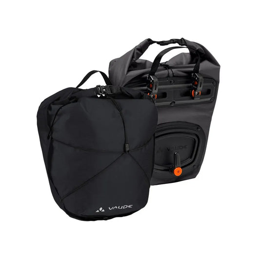 Ζεύγος αποσκευών VAUDE AQUA FRONT LIGHT 22 L Μαύρες τσάντες αποσκευών