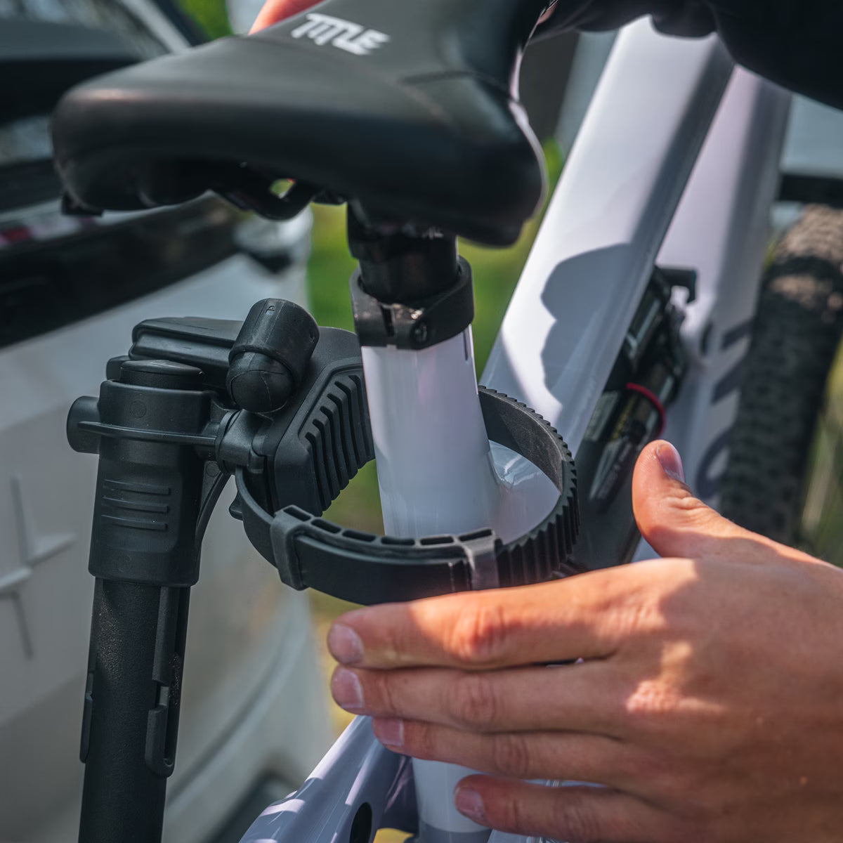 THULE VELOLITE 2 Bike Carrier on Hitch