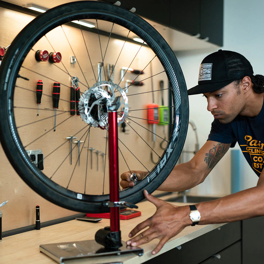 Pro FEEDBACK Truing Stand με προσαρμογέα άξονα