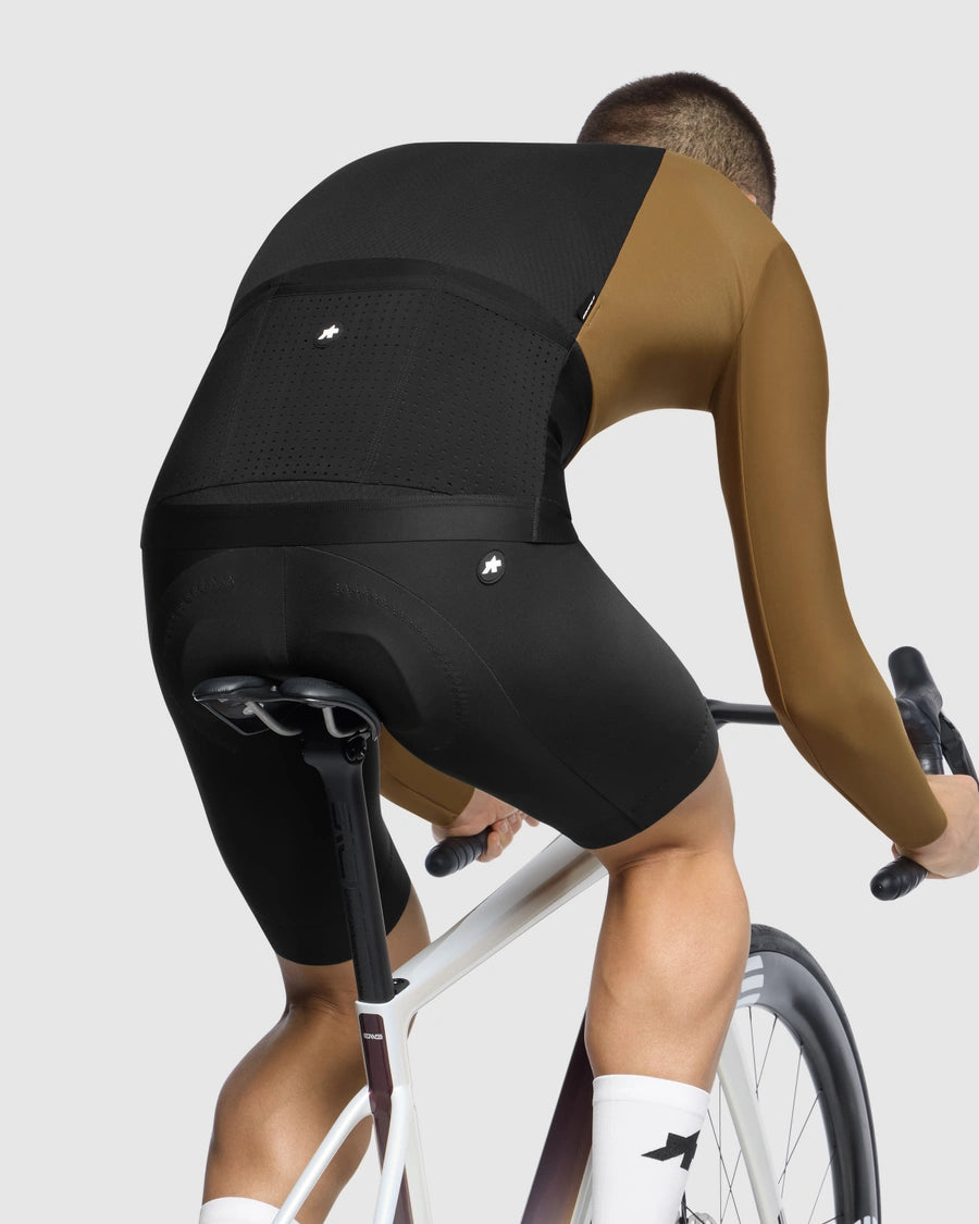 ASSOS EQUIPE R SPRING FALL S11 Μακρυμάνικο Jupiter Gold Jersey με μακρύ μανίκι