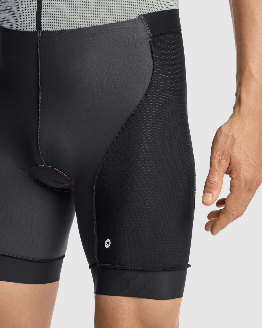 ASSOS TACTICA URBAN T5 Σορτς μαύρο