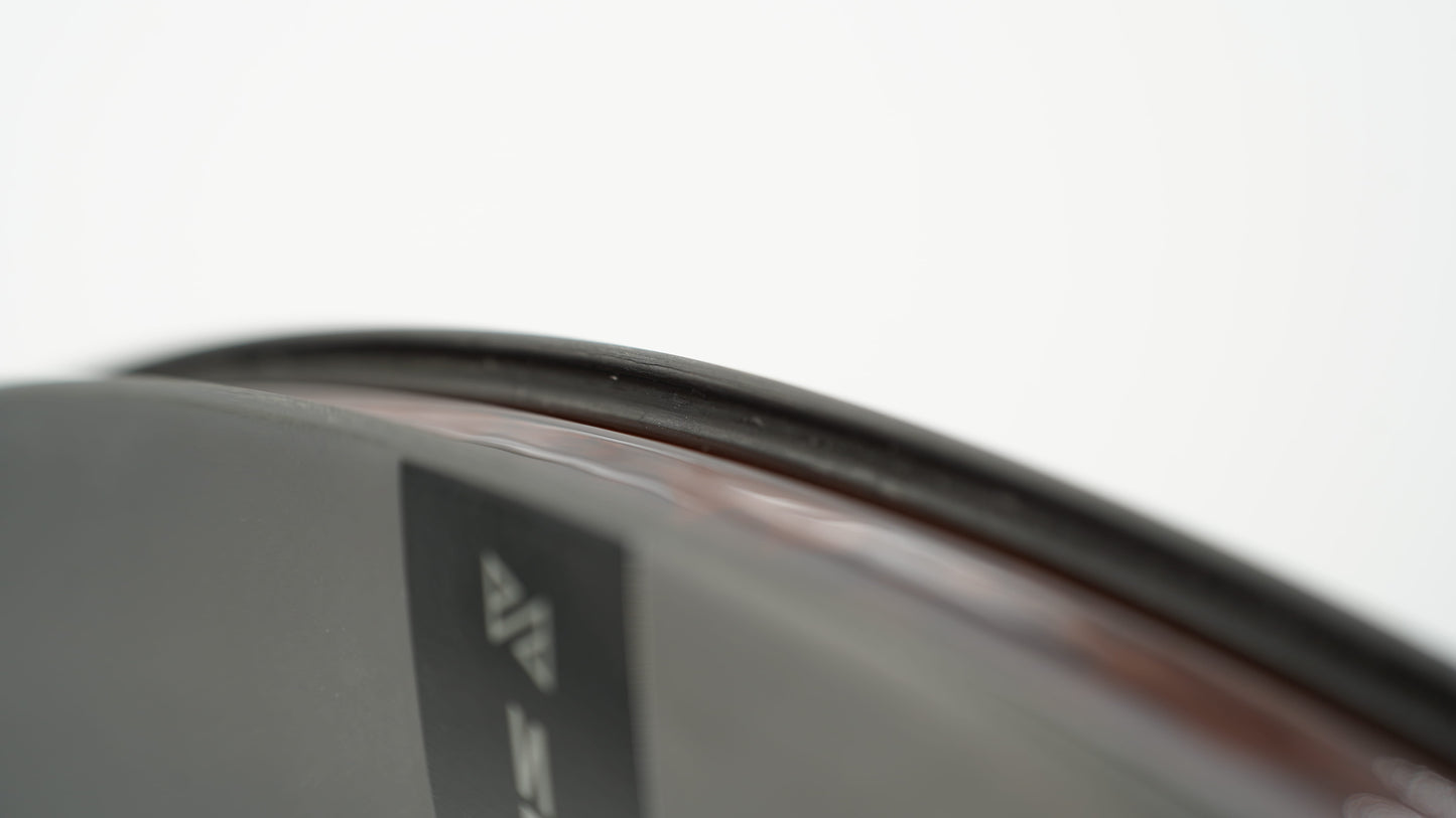 Pair of SCOM AERO 50-62 Tubeless Ready Wheels (Center Lock)