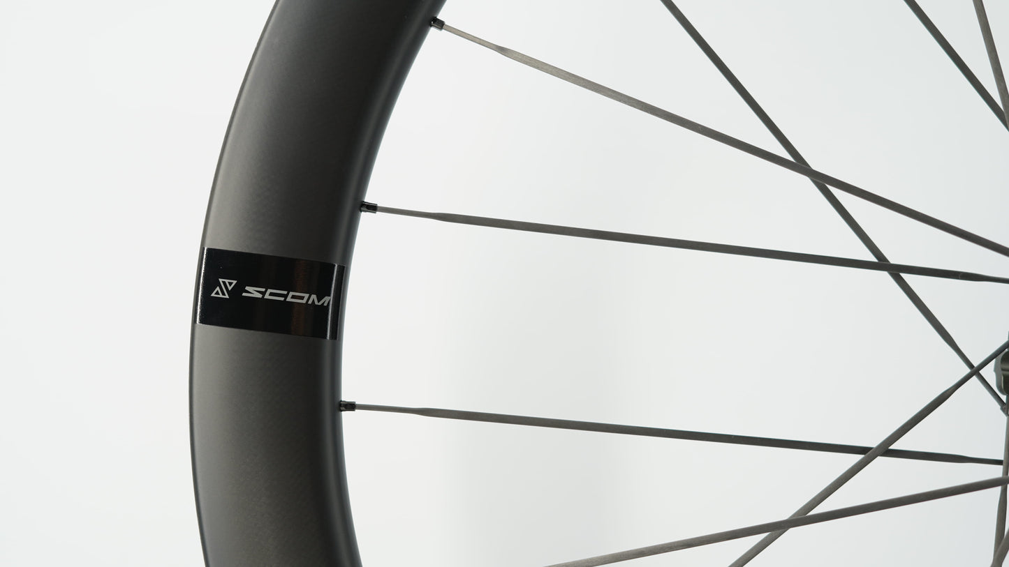 Ζεύγη τροχών SCOM ULTRA 50 Tubeless Ready (Center Lock)
