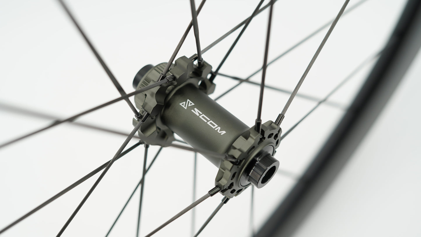 Ζεύγη τροχών SCOM ULTRA 50 Tubeless Ready (Center Lock)