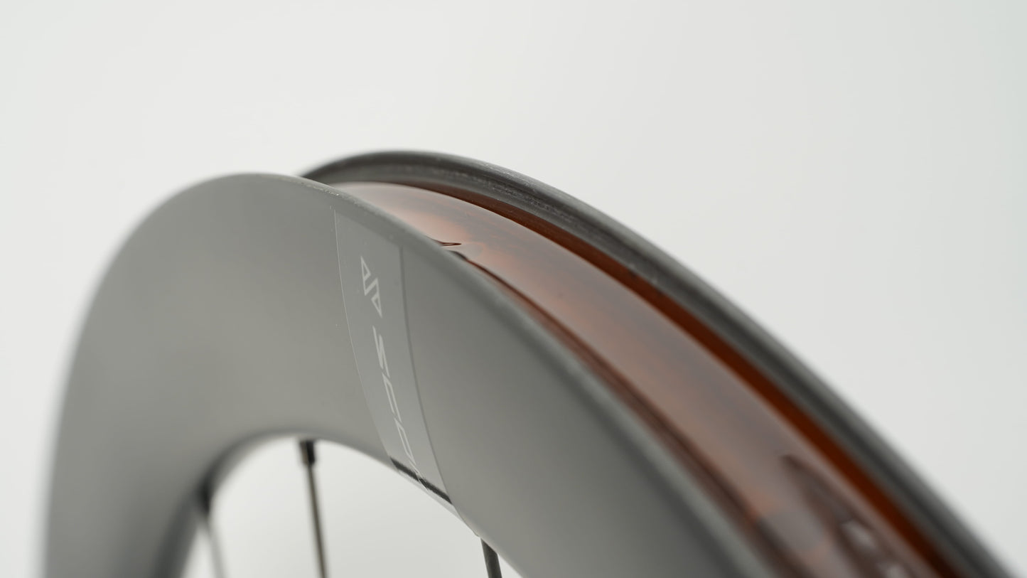Ζεύγη τροχών SCOM ULTRA 50 Tubeless Ready (Center Lock)