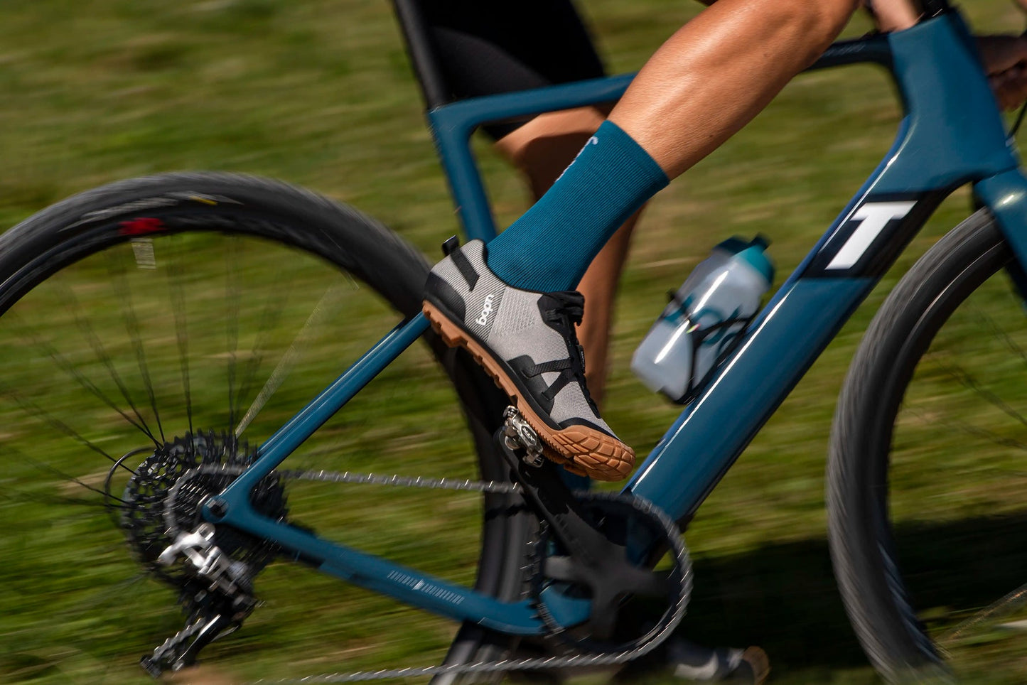 Gravel UDOG DISTANZA Grey shoes