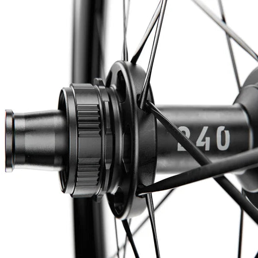 DT SWISS ARC 1400 DICUT 65 Tubeless Ready πίσω τροχός (Center Lock)
