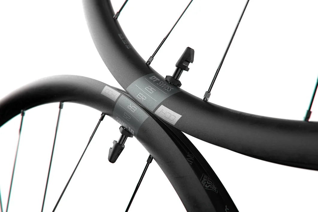 DT SWISS ER 1400 DICUT 25 DISC Tubeless-Ready Front Wheel (Center Lock)