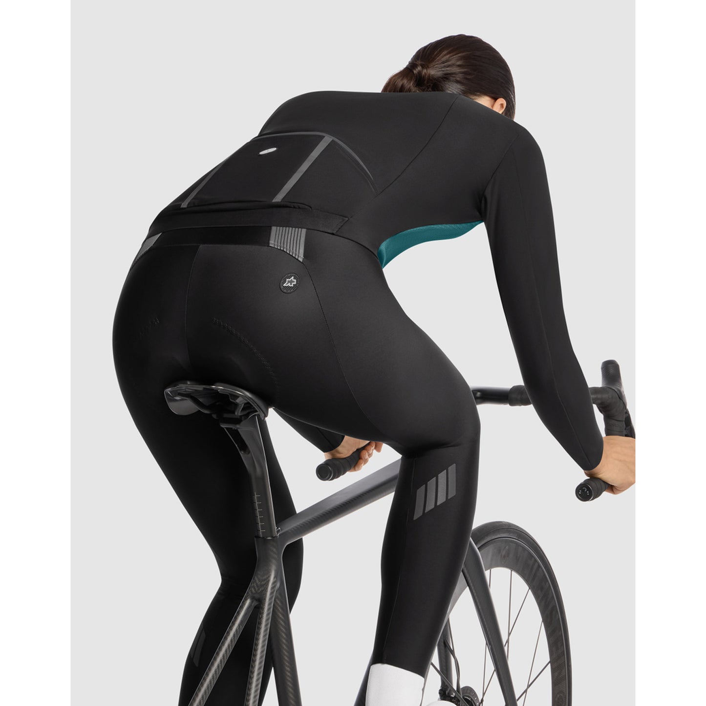 ASSOS UMA GT HASHOOGI S11 Γυναικείο πράσινο μπουφάν Foundation