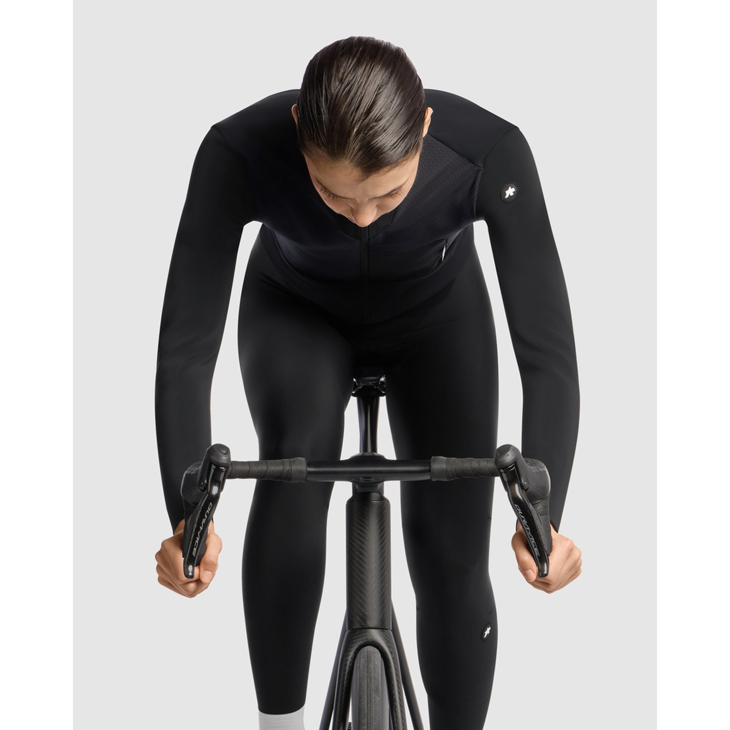 ASSOS DYORA R S11 Γυναικείο μπουφάν μαύρης σειράς