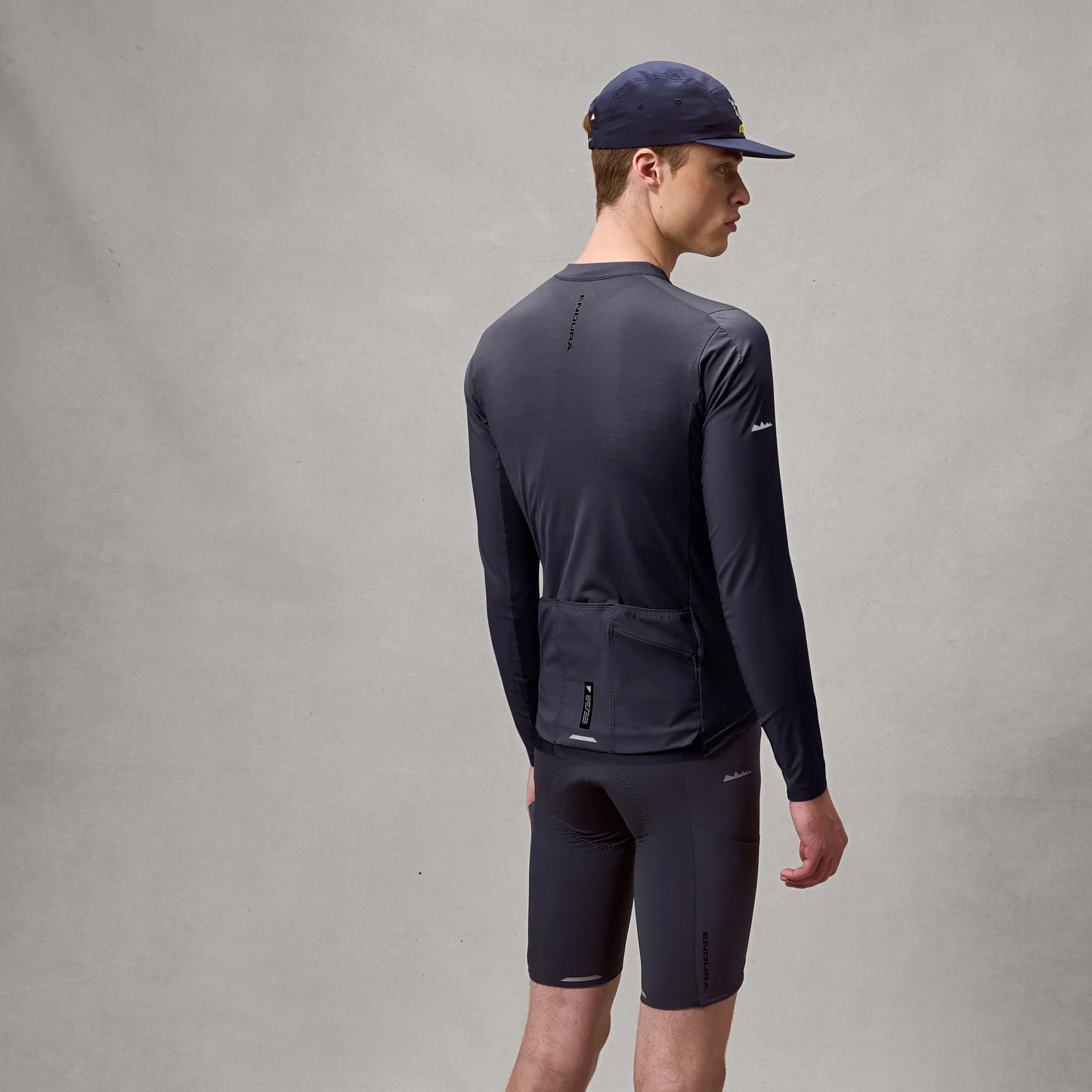 ENDURA ALLTRACK RIDE Μακρυμάνικο Carbon Jersey Γκρι