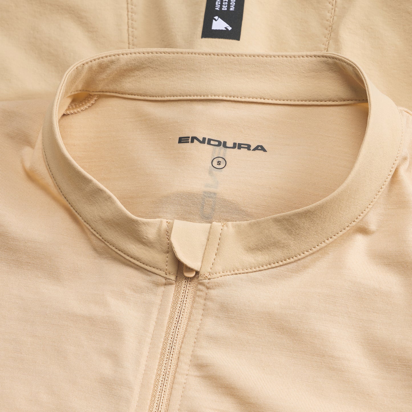 ENDURA ALLTRACK RIDE Women's Short Sleeve Jersey Sand