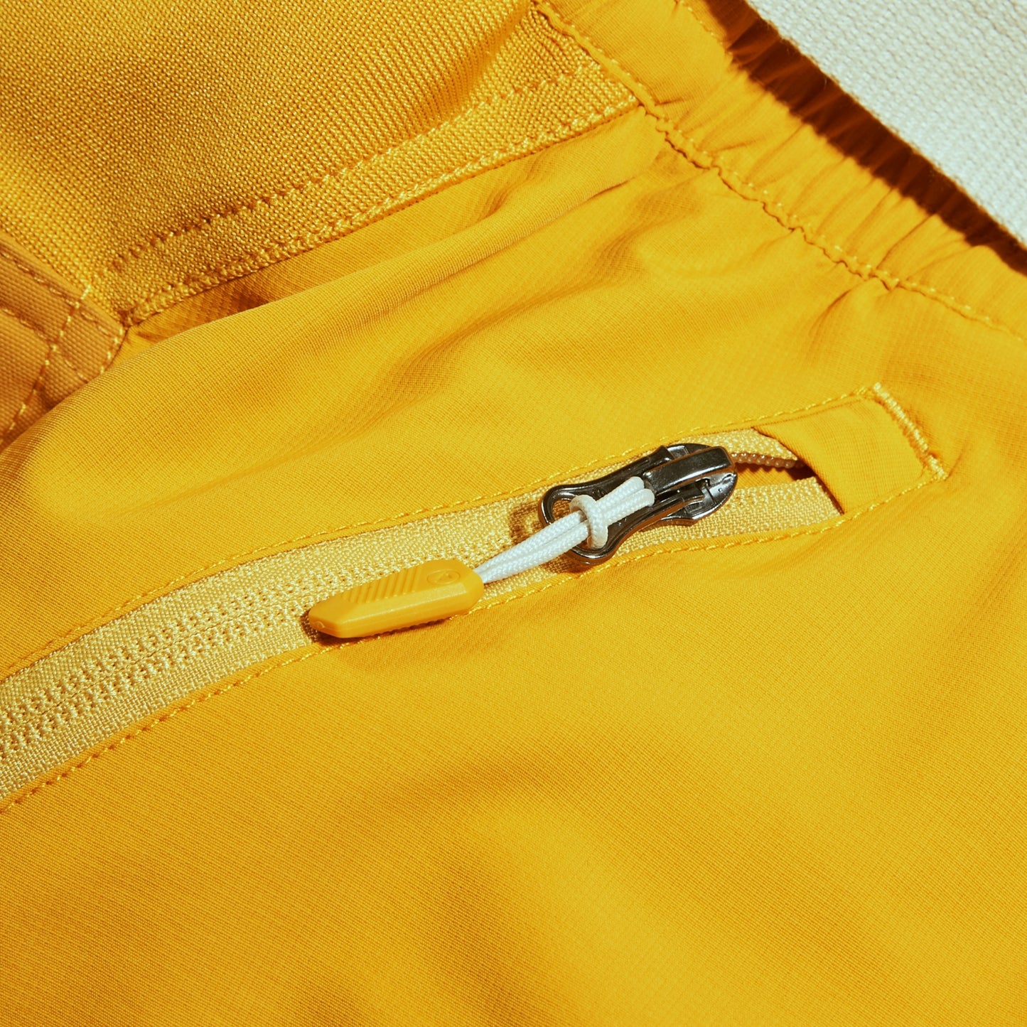ENDURA HUMMVEE LINER Shorts Mustard