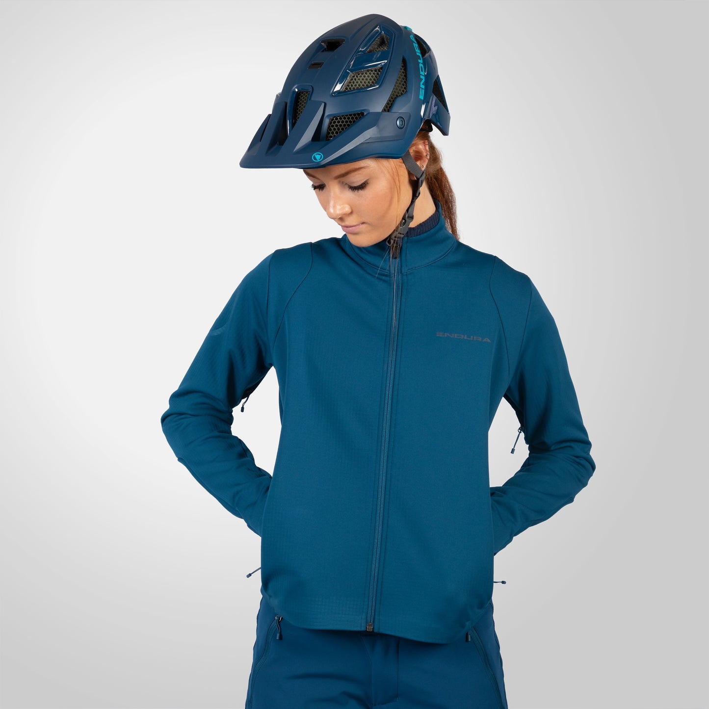 ENDURA SINGLETRACK SOFTSHELL ΜΠΟΥΦΑΝ ΓΥΝΑΙΚΩΝ ΜΠΛΕ