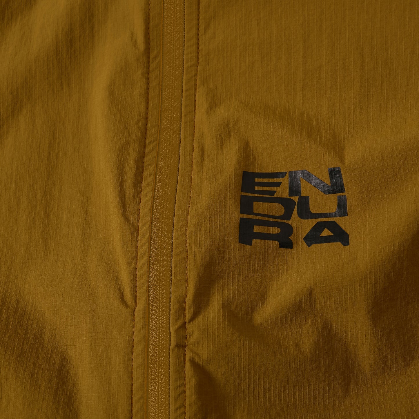 Women's Bronze ENDURA ALLTRACK RIDE PACKABLE Jacket