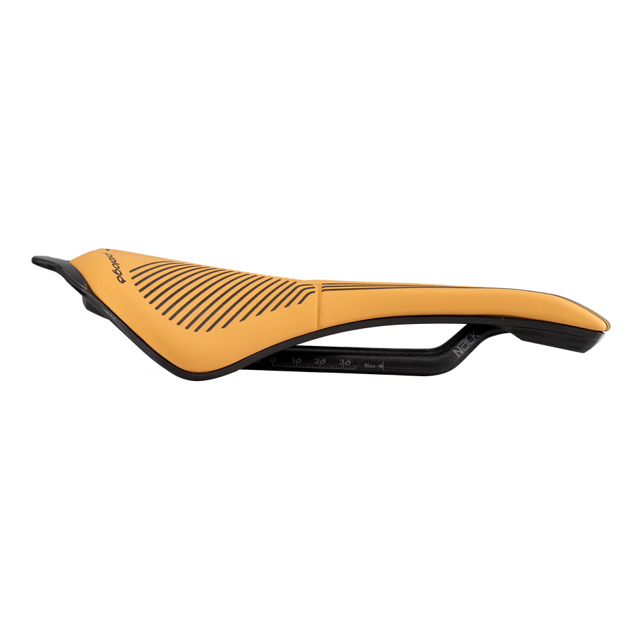Σέλα PROLOGO SCRATCH M5 AGX PAS 147mm Rails Nack Brown