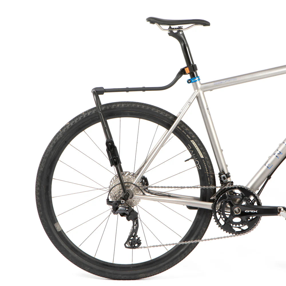 RESTRAP SWITCH RACK luggage rack