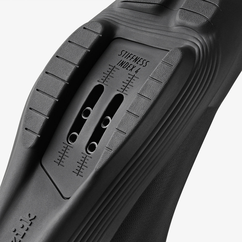 FIZIK BEAT Road Shoes - Black