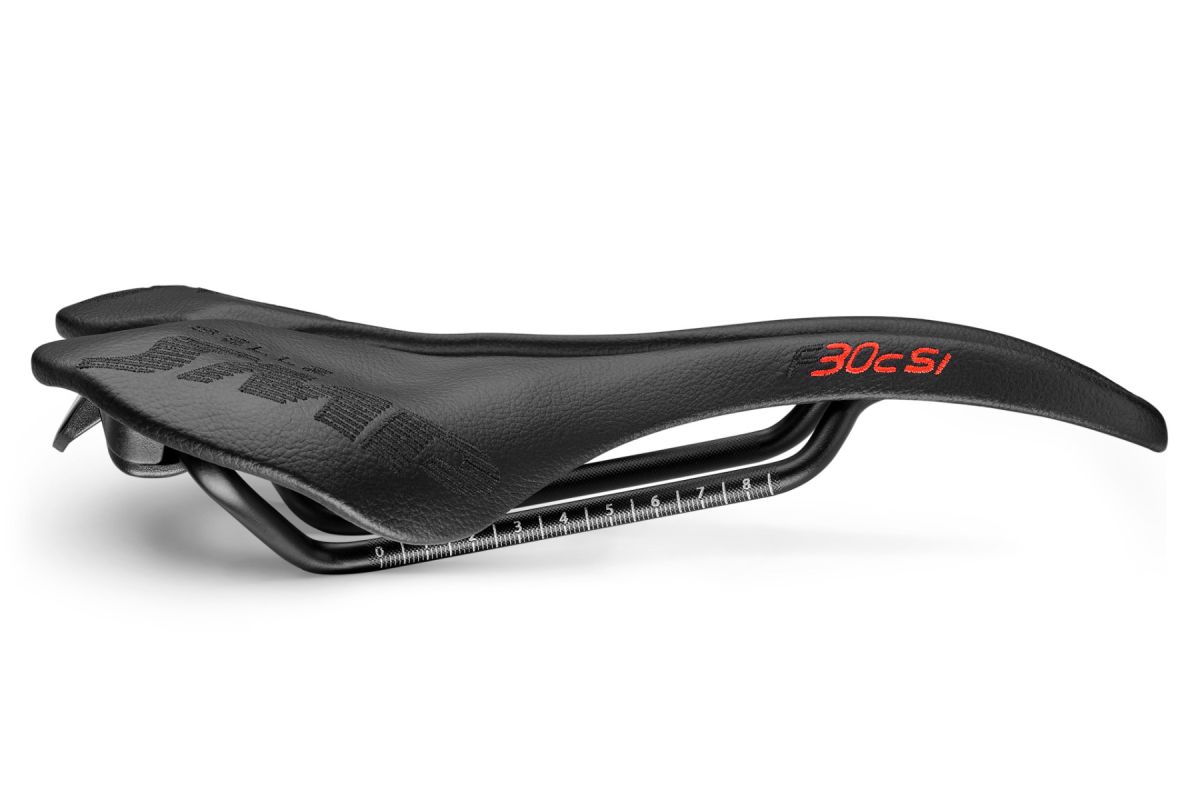 Saddle SMP F30C SI 150mm wide Black stainless steel rails