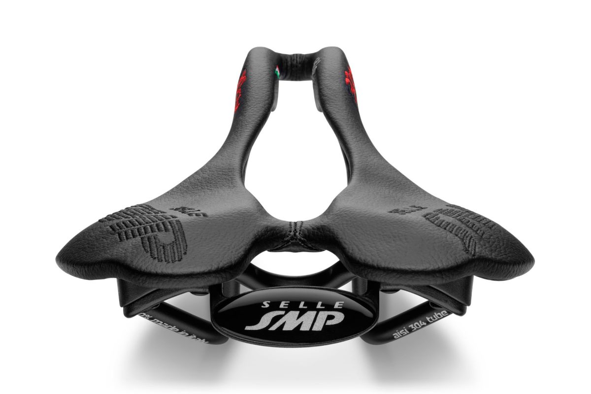 Saddle SMP F30C SI 150mm wide Black stainless steel rails