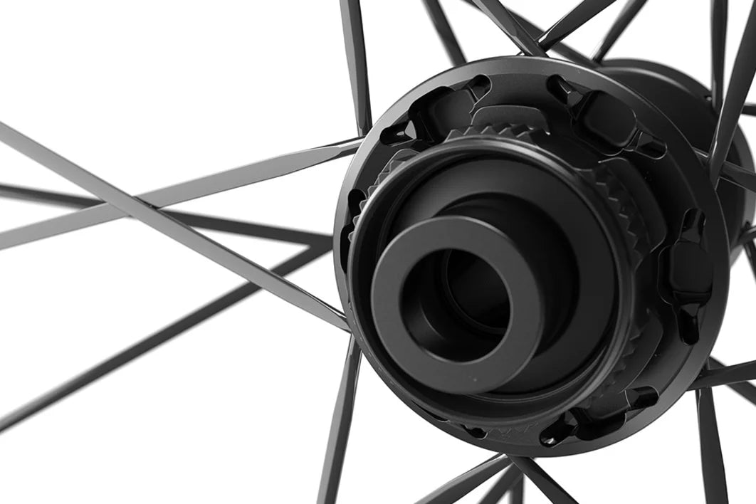 DT SWISS ERC 1100 DICUT 35 DISC Tubeless-Ready Rear Wheel (Center Lock)