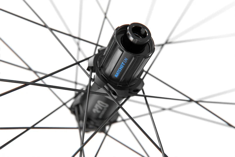 DT SWISS HU 1900 SPLINE 27.5" 30 mm 12x148 mm Rear Wheel