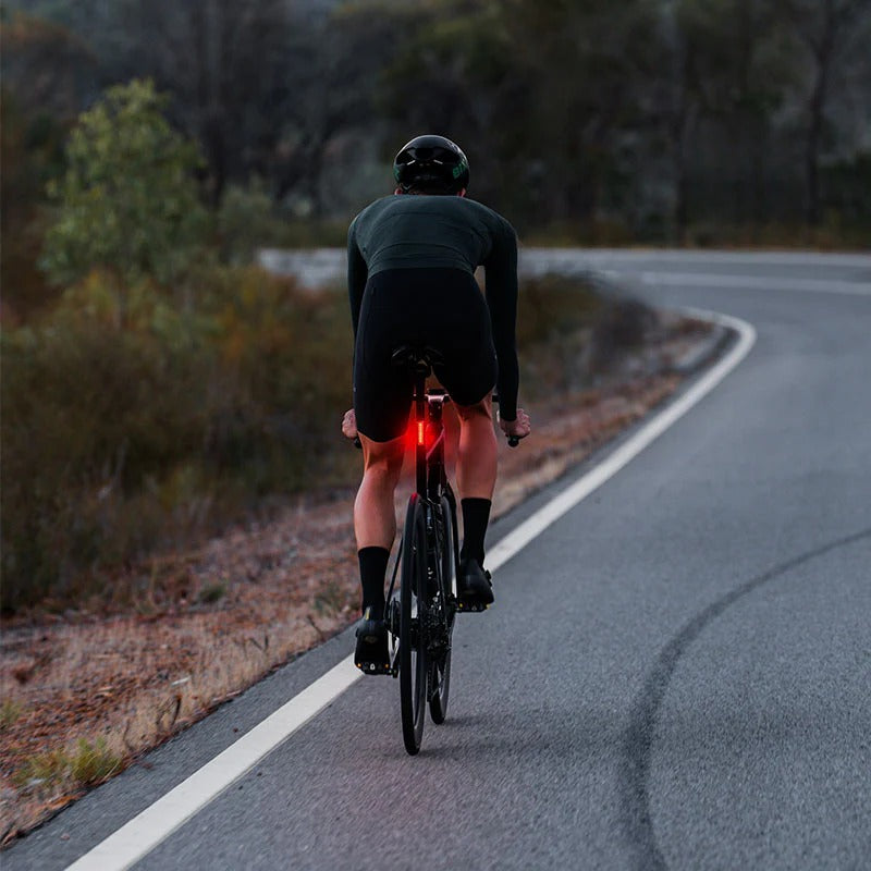 Πίσω φωτισμός RAVEMEN TR 30