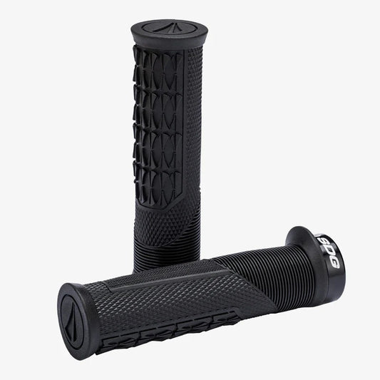 SDG OPEN CORE THRICE λαβές 136 mm Μαύρο