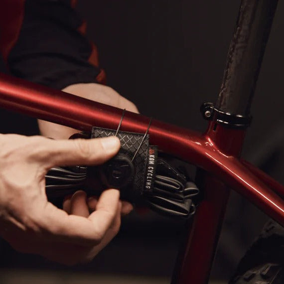 Παγκόσμιος ιμάντας KOM CYCLING TUBE STRAP