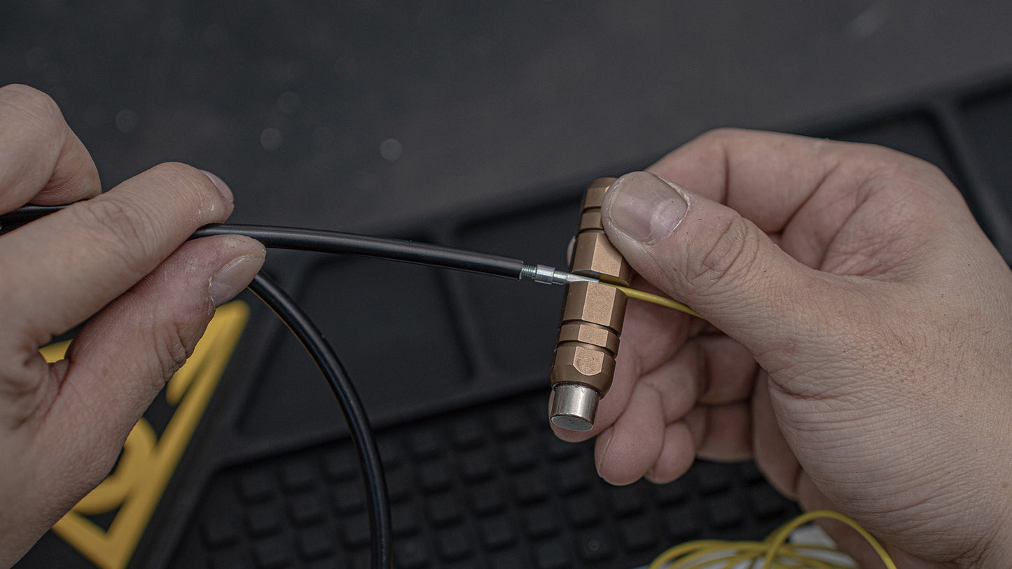 TOPEAK Internal Cable Guide Kit