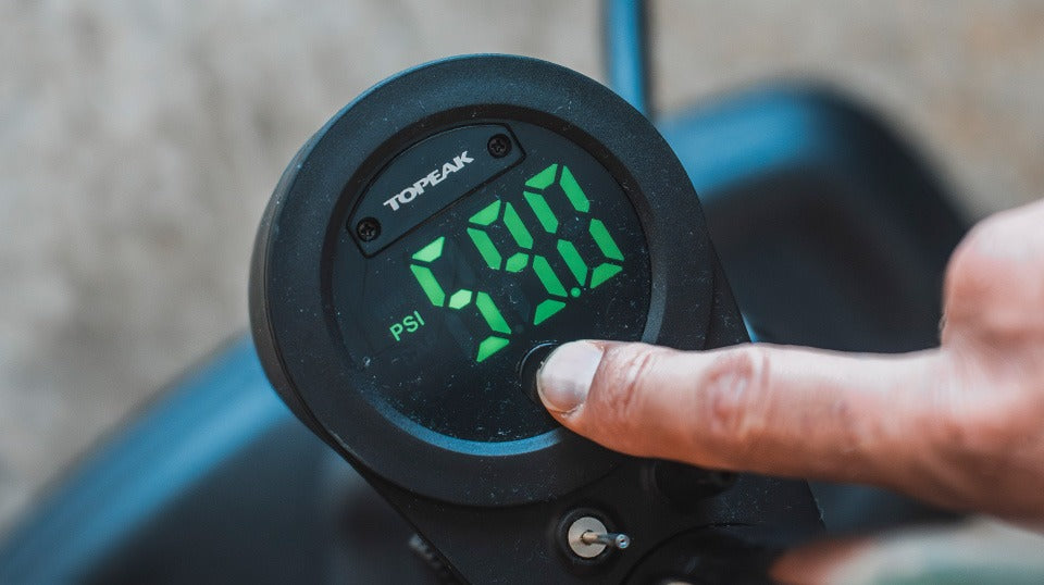 Αντλία ποδιών TOPEAK JOEBLOW MOUNTAIN X DIGITAL