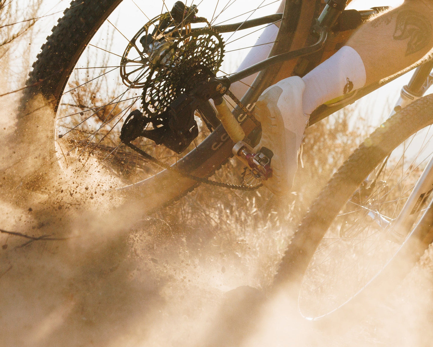 Πετάλια WOLF TOOTH ALT XC Clipless Violet