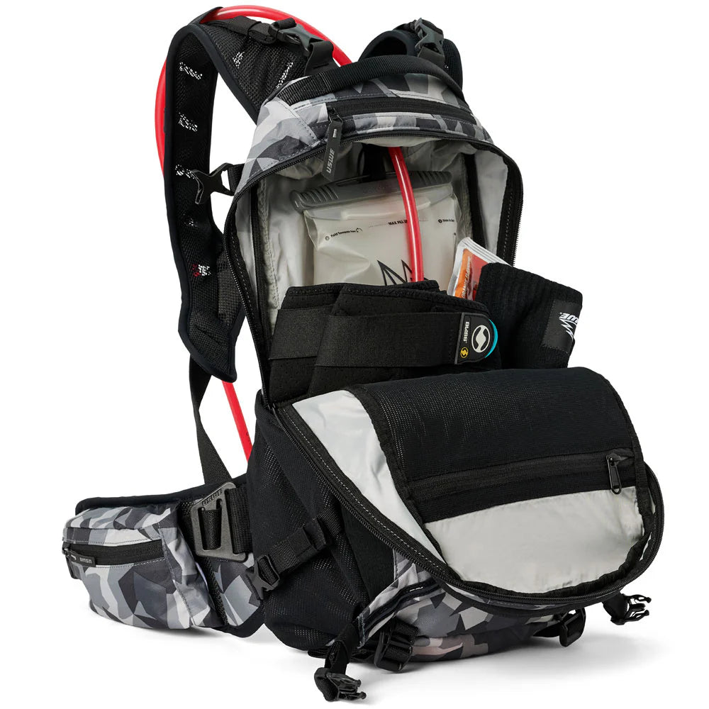 Σακίδιο USWE SHRED 16 L Camo